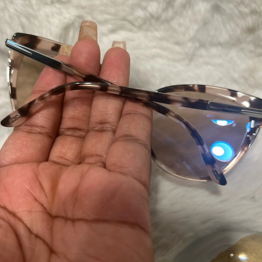 Tom Ford Cat-Eye Sunglasses‎